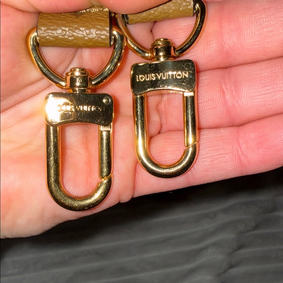 Louis Vuitton Pochette Métis Reverse Monogram - Picture 9 of 16